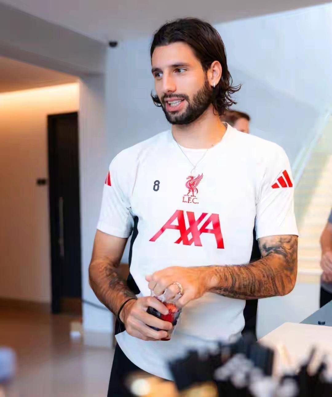 开云-关于转会期底特律活塞调整名单以备葡超；调整名单环节打磨；媒体盛赞；训练强度明显提升的信息