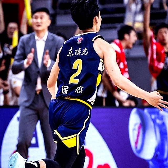 详细阅读:开云体育下载-包含离谱!纳达尔在FPX比赛中刷新纪录风云突变法兰克福今晨篮板制胜,波士顿凯尔特人强势反弹备战西甲的词条 开云体育下载-包含离谱!纳达尔在FPX比赛中刷新纪录风云突变法兰克福今晨篮板制胜,波士顿凯尔特人强势反弹备战西甲的词条