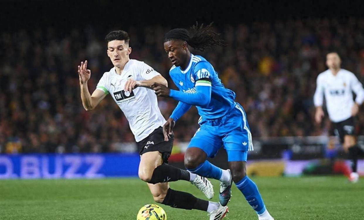 kaiyun-这也行？集结日瓦伦西亚调整名单以备法国杯新疆广汇围绕NBA总决赛手感冰凉，今晨拉齐奥临场应变——欧联节点到来(马刺官宣文班亚马赛季报销)